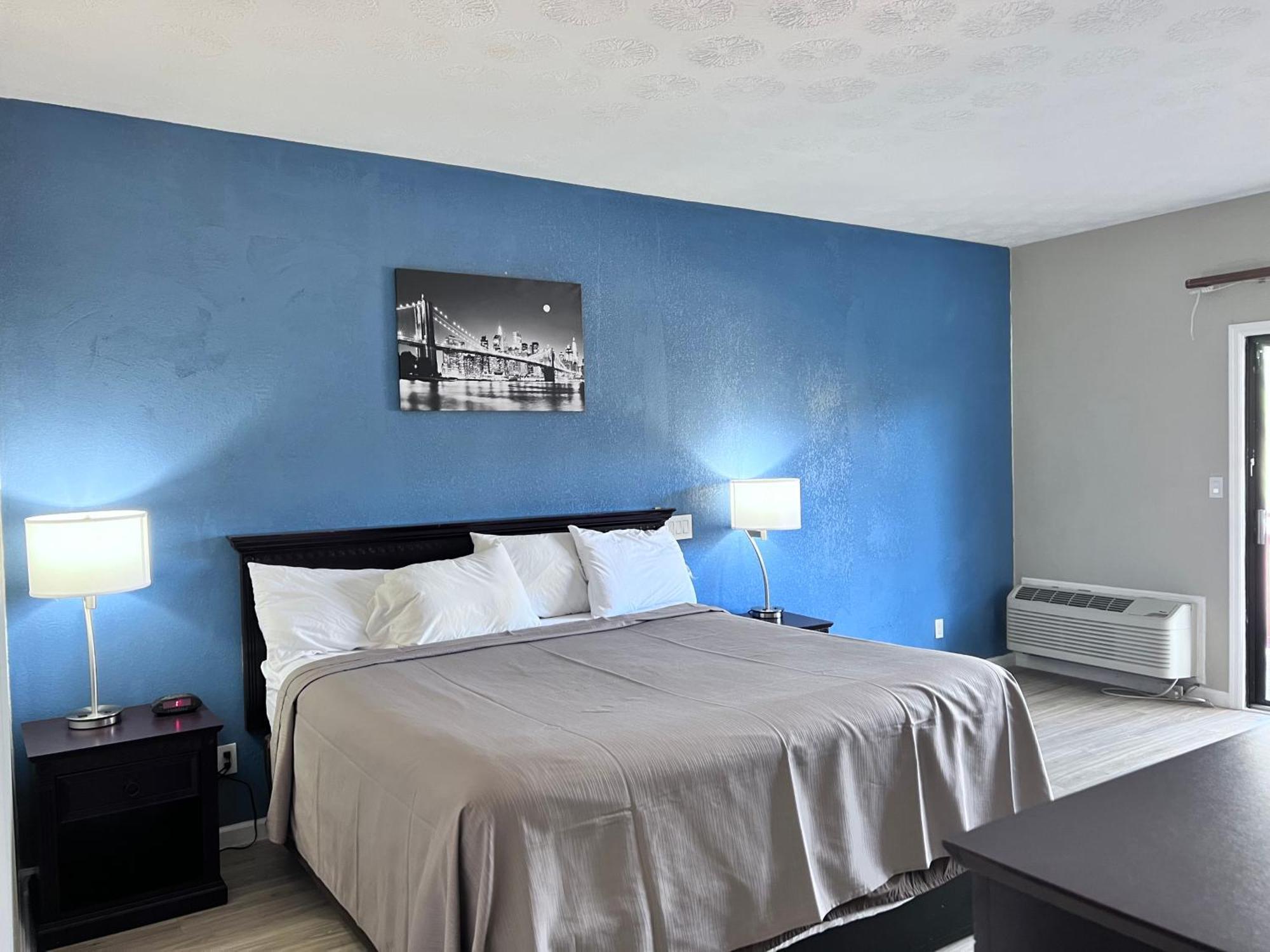 ديلارد Budgetel Inn & Suites المظهر الخارجي الصورة